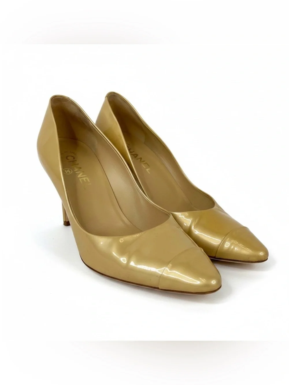 CHANEL Gold beige Patent Leather Pointed Toe Pumps